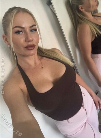 Full leaked Mi lkaaaa private onlyfans photo