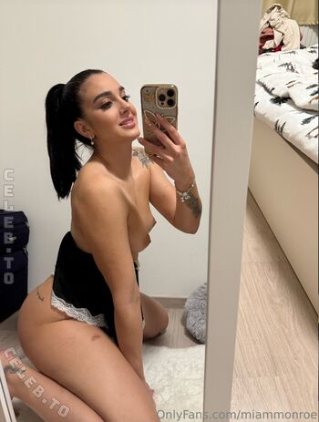 MiaMMonroe