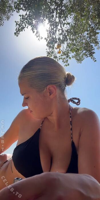Full leaked Michakgu private onlyfans photo