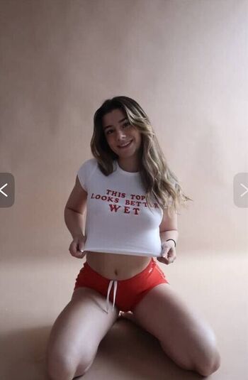 Mikayla Campinos