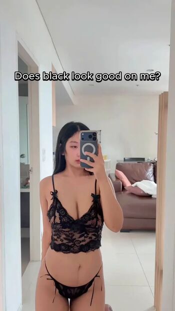 mimi_lyn26