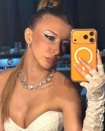 Mina Solak