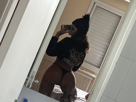 Full leaked Mistressbella private onlyfans photo