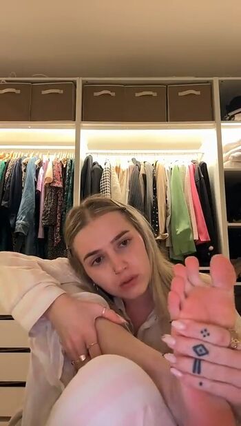 Full leaked Mllexchloe private onlyfans photo