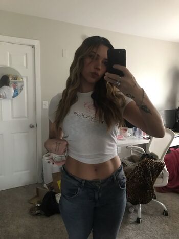 Full leaked Just lucy/ private onlyfans photo