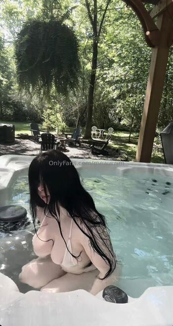 mollymew2
