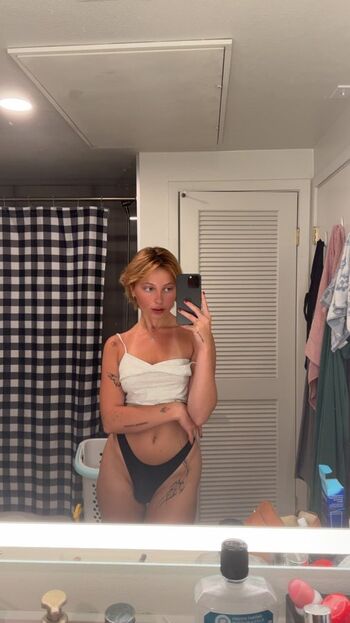 mollyxmoore