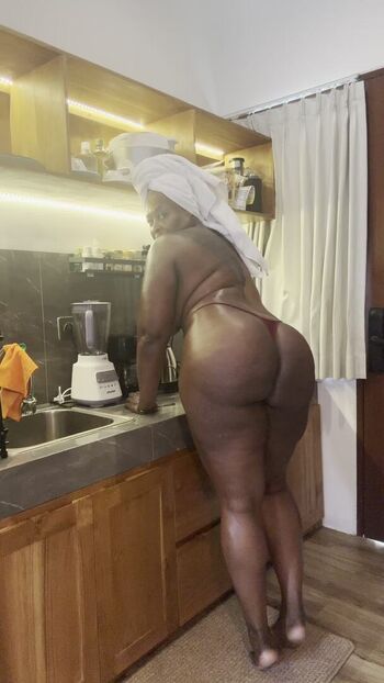 Full leaked Mothegoddess private onlyfans photo