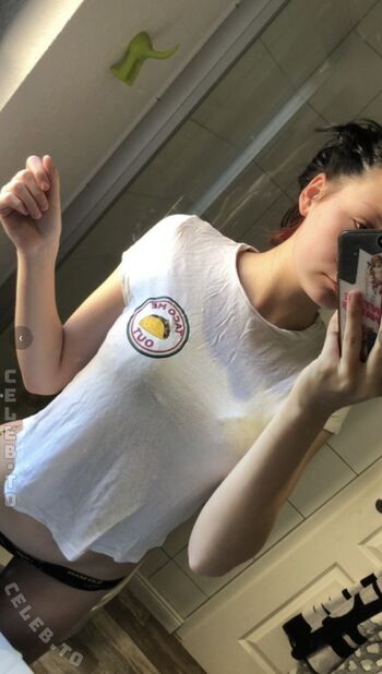 Full leaked Mrs emmax private onlyfans photo