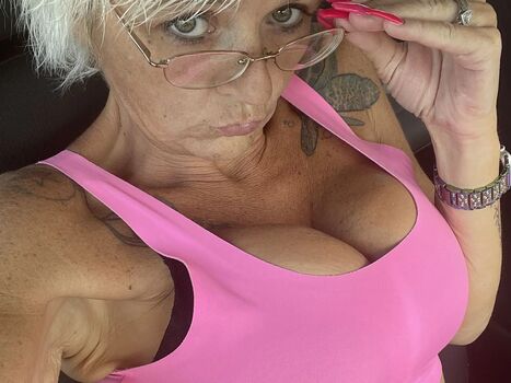 Mrs Stephanie