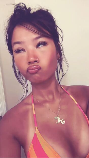 Full leaked Emlyemma/ private onlyfans photo