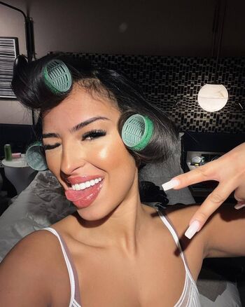 nadiasultanx