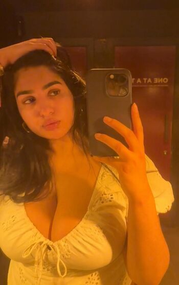 Full leaked Naked wanderings/ private onlyfans photo