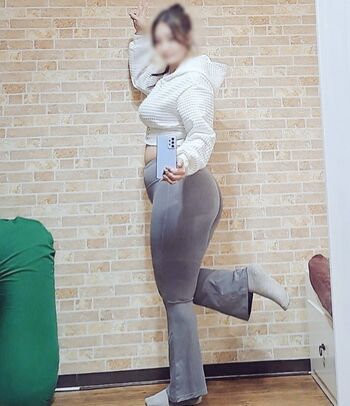 Nene_booty
