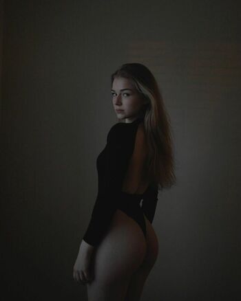 Full leaked Nerushimav page private onlyfans photo