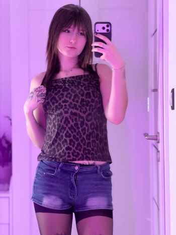 Full leaked Mali tanning/ private onlyfans photo