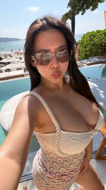 ninaleee