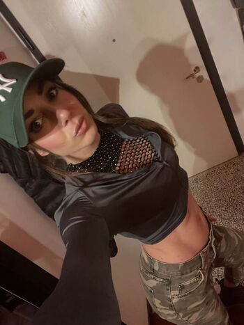 Full leaked Ninamissfit model private onlyfans photo