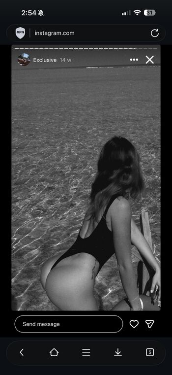 Full leaked Noemi demeter private onlyfans photo
