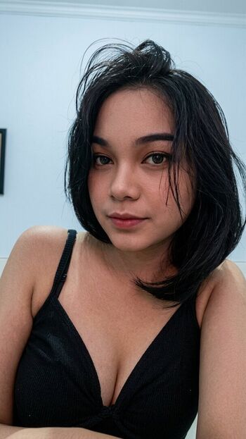 nova awalani