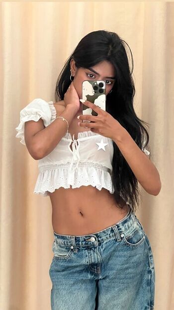 Full leaked Chloze/ private onlyfans photo