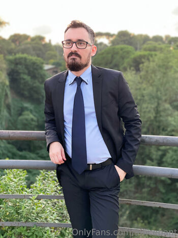 Full leaked Officepant private onlyfans photo