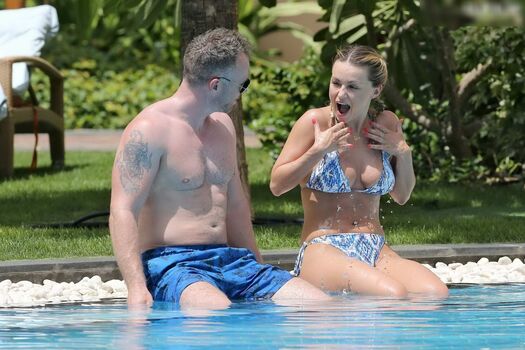 Full leaked Ola jordan page private onlyfans photo