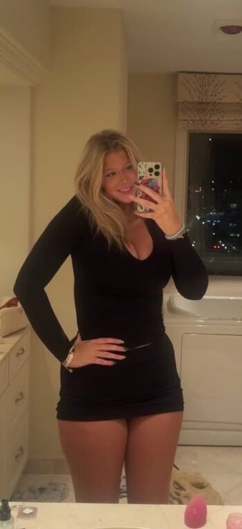 Full leaked Olivia kuehner page private onlyfans photo