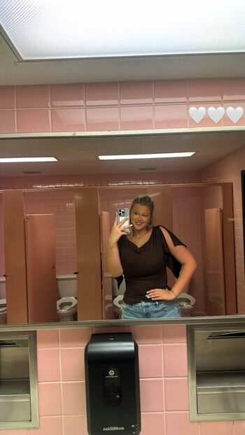 Full leaked Olivia kuehner private onlyfans photo