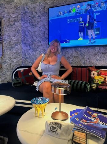 Full leaked Olivia kuehner private onlyfans photo