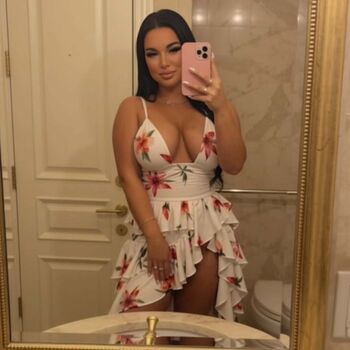 Full leaked Pamelagagne private onlyfans photo