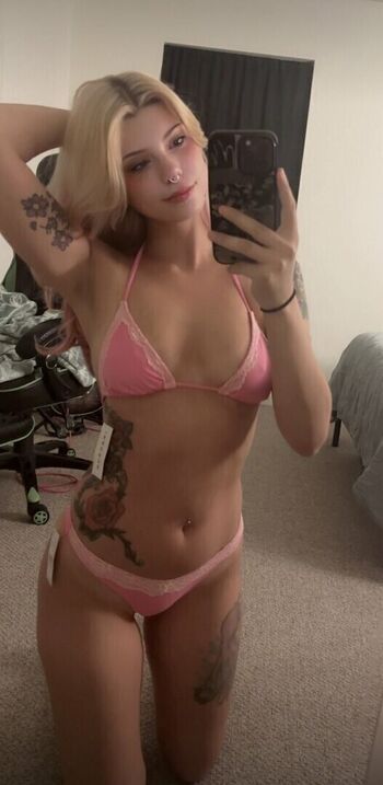 Full leaked Pandahugz page private onlyfans photo