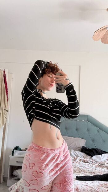 Petite_Rousse