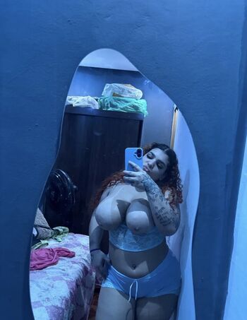 Full leaked Phavolla private onlyfans photo