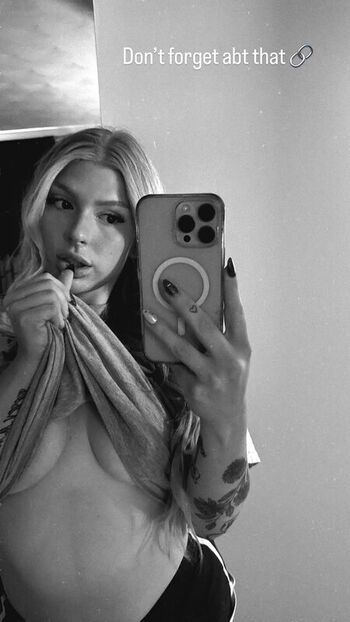 Full leaked Phoebe rian private onlyfans photo