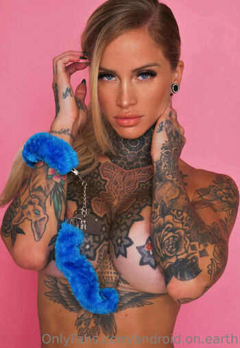 Full leaked Elliot page/ private onlyfans photo