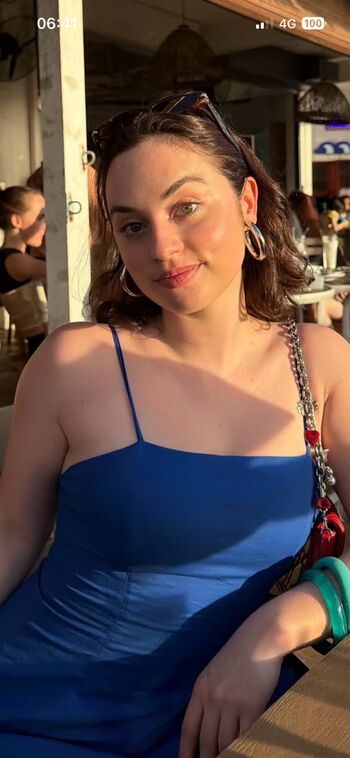 Full leaked Rayalixx private onlyfans photo