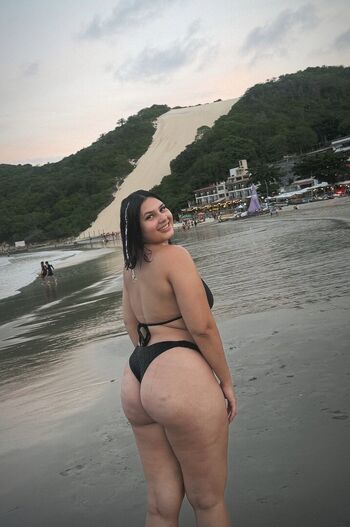 RebecaBastos10