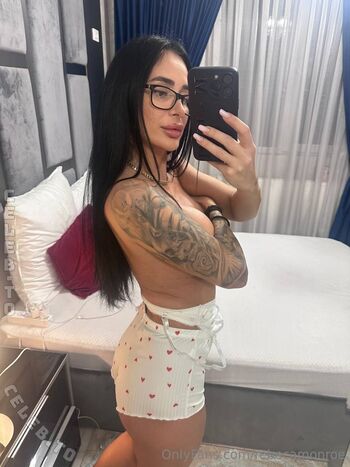 rebecamonroe