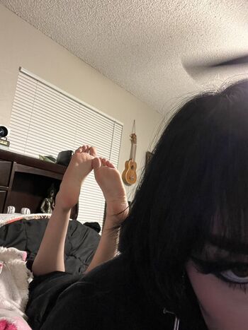 Redroomromance