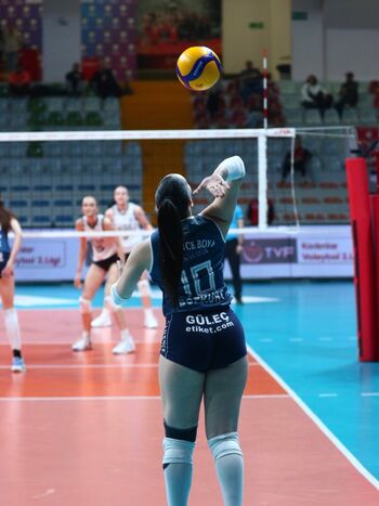İrem Bozkurt