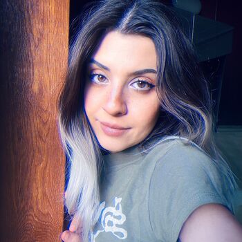 İrem Sakmar