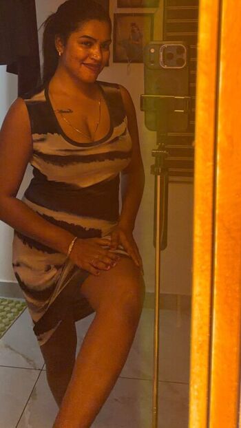 Full leaked Reshma rechu private onlyfans photo