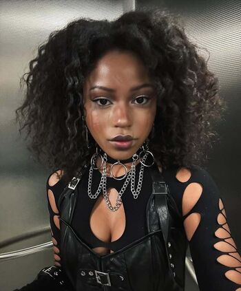 Riele Downs