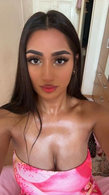 Full leaked Riya b private onlyfans photo