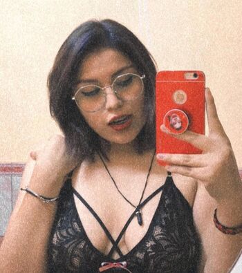 Full leaked Romaxi private onlyfans photo