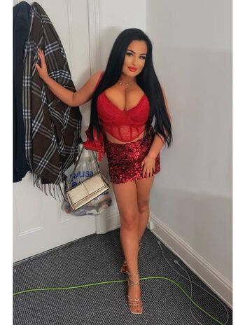 Full leaked Rosiemayfendleyx private onlyfans photo