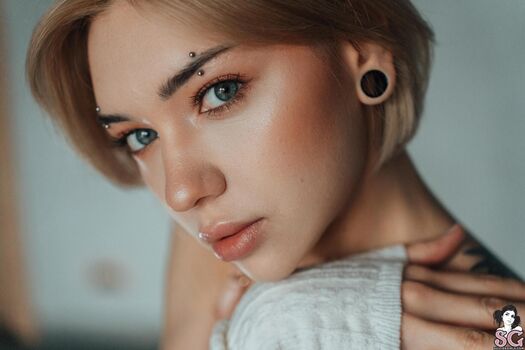 Roxy Loov