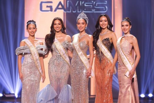 Saffron Maya Snook