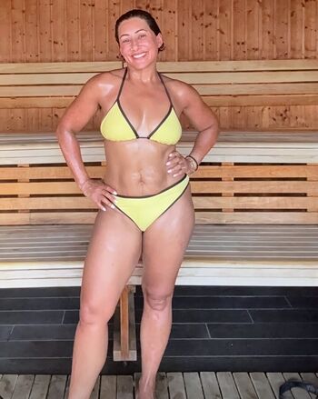 Saira Khan